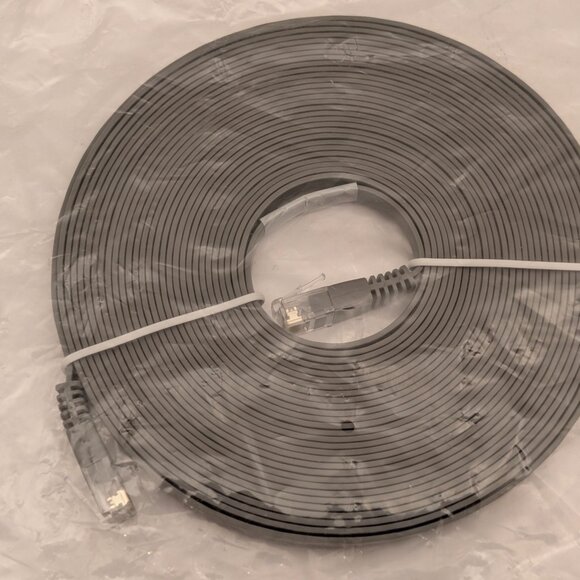 CISCO Cat 6 Flat Ethernet Cable | 26FT / 8M | 72-100695-01 | NEW - Picture 2 of 2